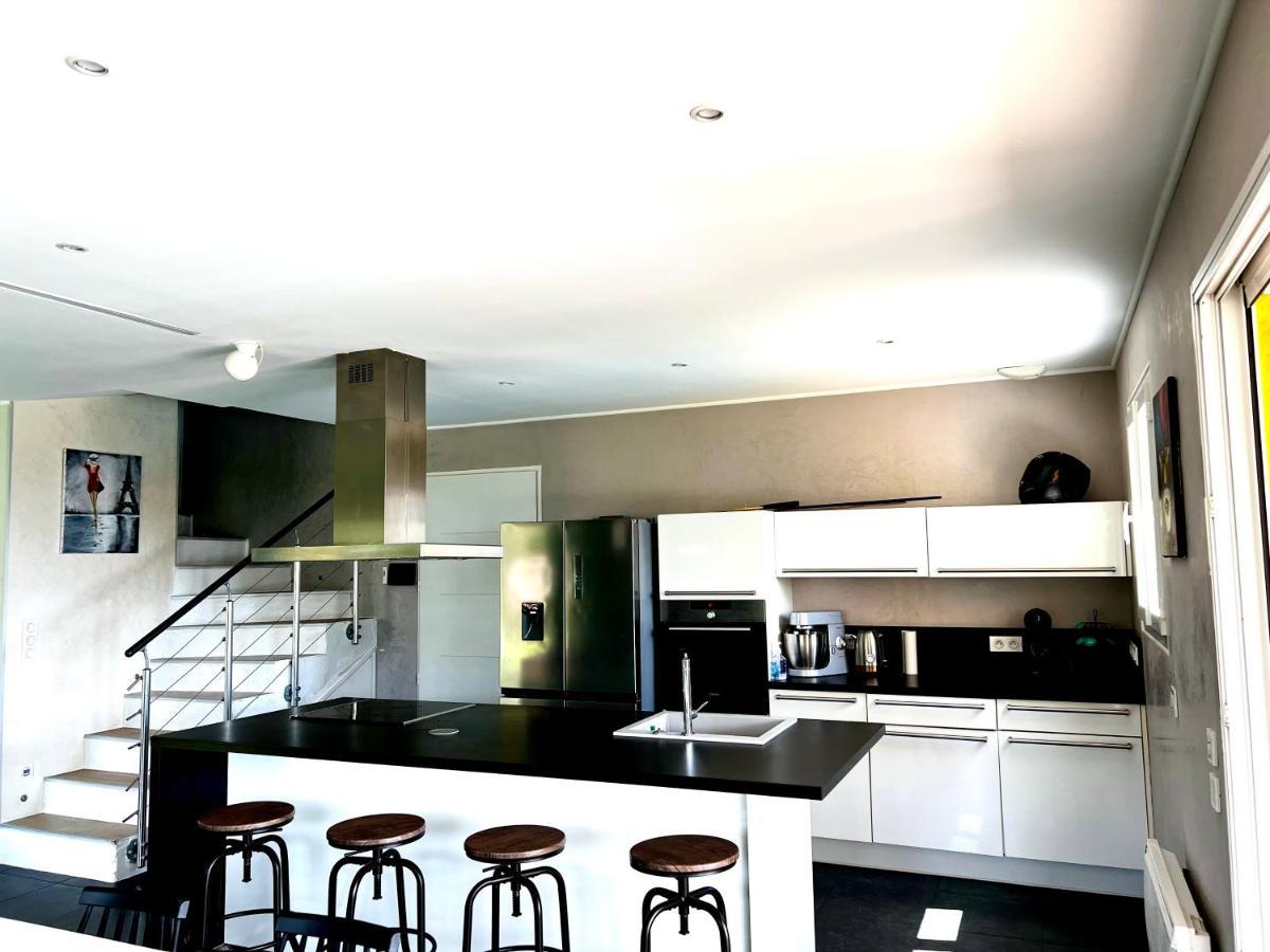 Villa Les Anges Saint-André Екстериор снимка