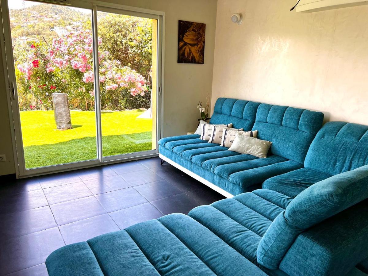 Villa Les Anges Saint-André Екстериор снимка